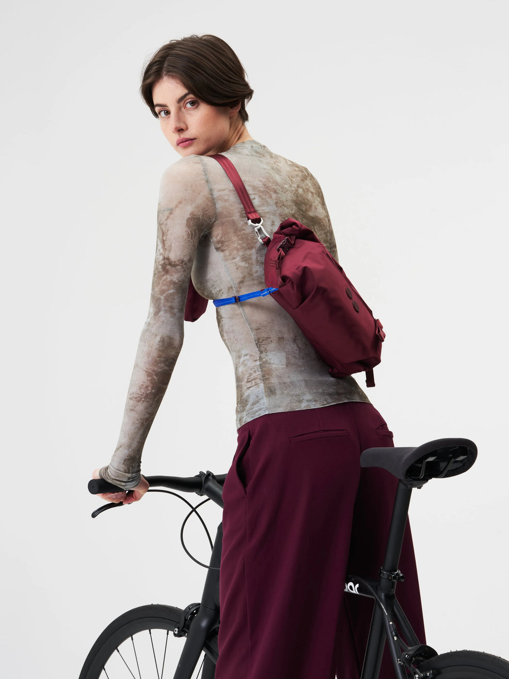 Aksel Glazed Red Umhängetasche-Pinqponq-p_Other Bags-ROTATION BOUTIQUE BERLIN