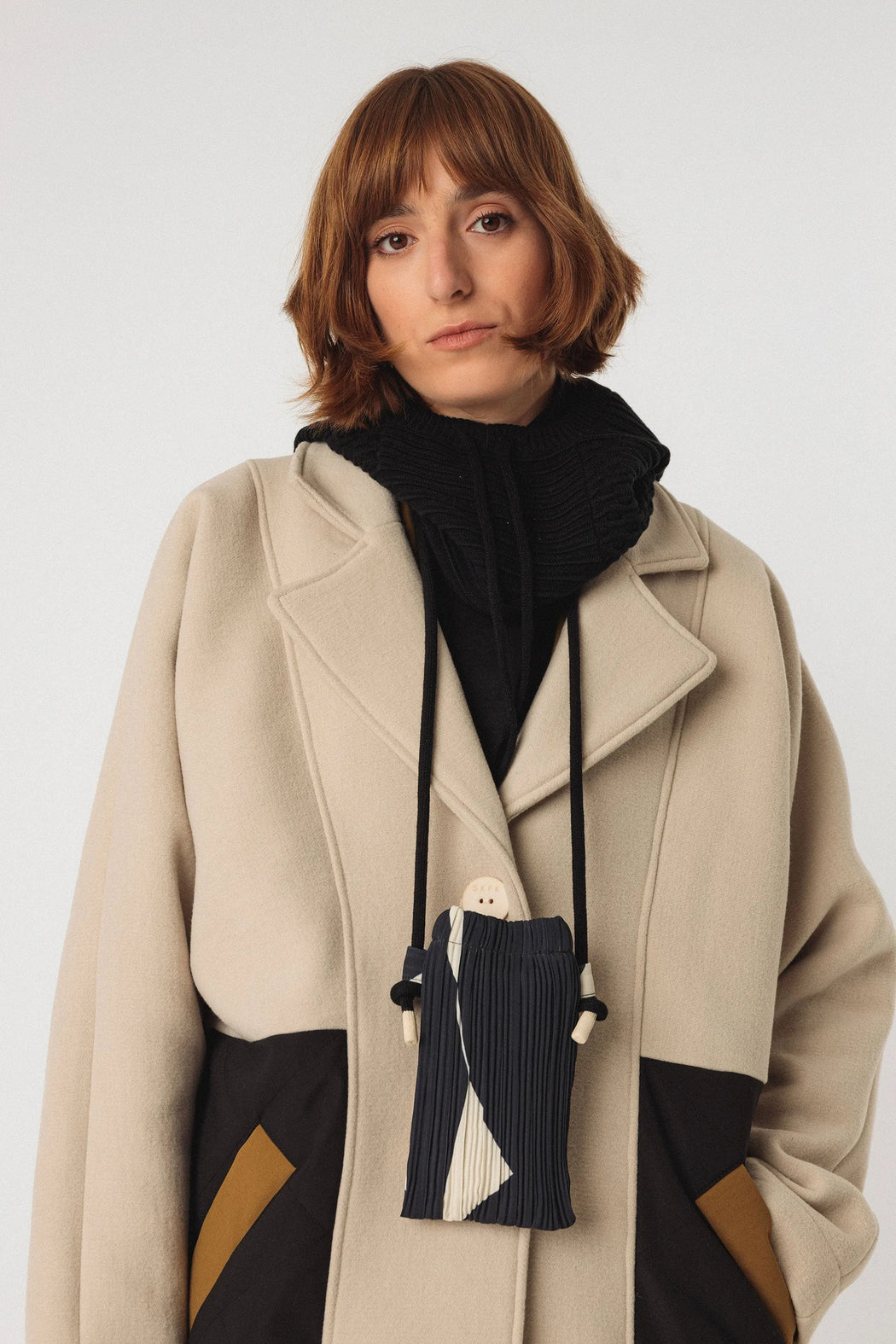 BEAL Handytasche zum Umhängen-SKFK-Taschen-ROTATION BOUTIQUE BERLIN