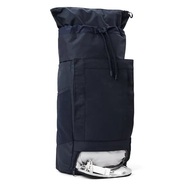 Blok Large Fjord Navy - Rucksack-Pinqponq-Rucksäcke-ROTATION BOUTIQUE BERLIN