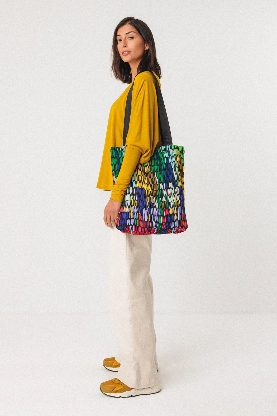 Totebag Haundi-SKFK-Taschen-ROTATION BOUTIQUE BERLIN