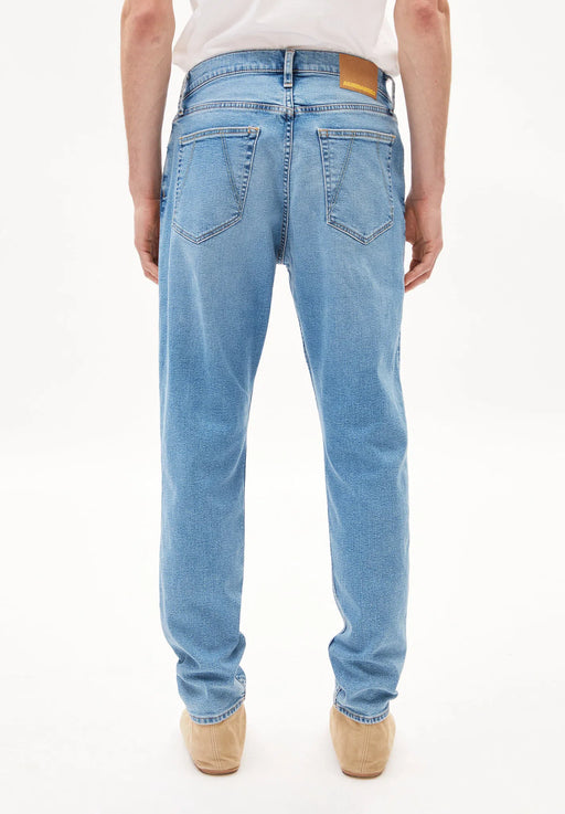 Aarjo Cloud Tapered Jeans-Armedangels-Jeans-ROTATION BOUTIQUE BERLIN