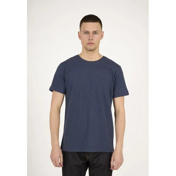 Basic T-Shirt aus Bio-Baumwolle-Knowledge Cotton Apparel-T-Shirts-ROTATION BOUTIQUE BERLIN