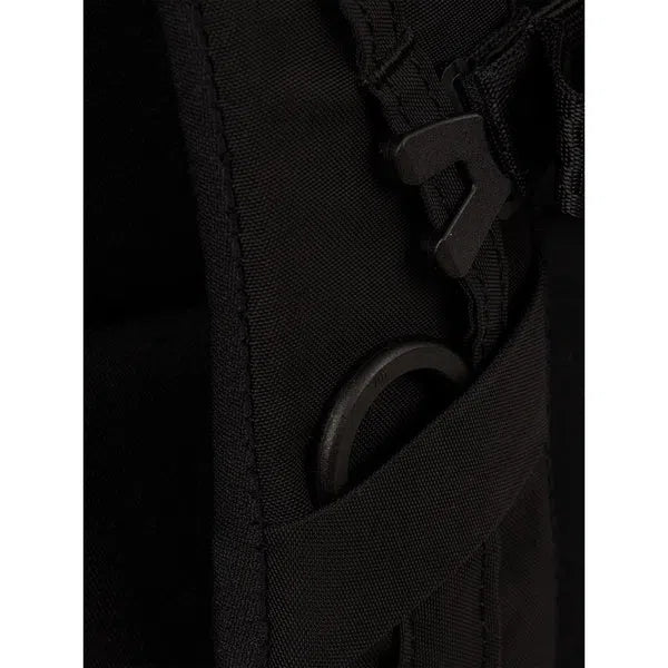 Blok Large Crinkle Black - Rucksack-Pinqponq-Rucksäcke-ROTATION BOUTIQUE BERLIN