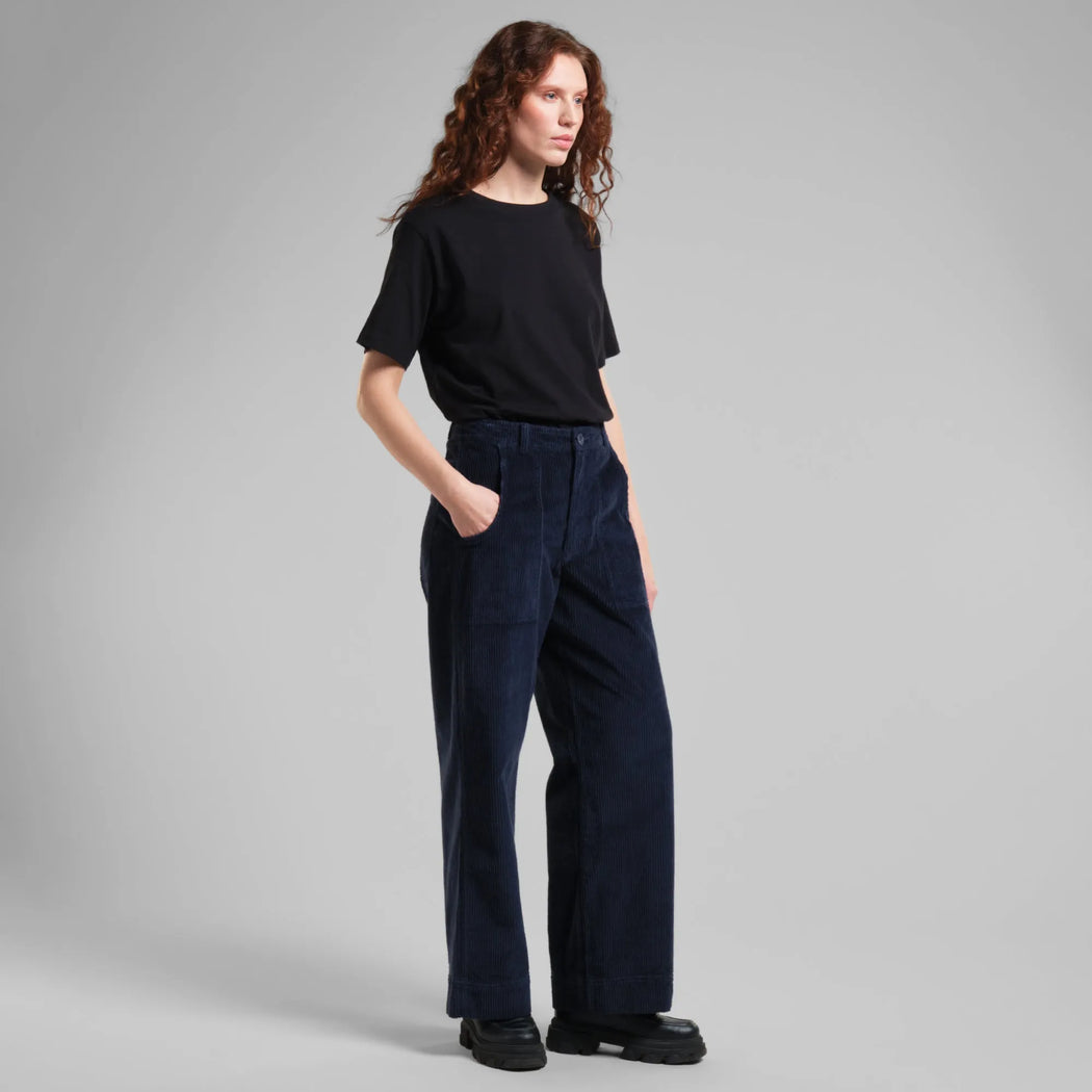 Cordhose Vara Workwear-Dedicated-Hosen-ROTATION BOUTIQUE BERLIN