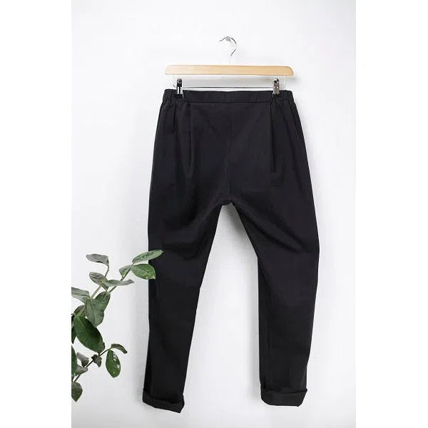 Cosy Canvas Black - Unisex Hose-Format Favourites-Hosen-ROTATION BOUTIQUE BERLIN