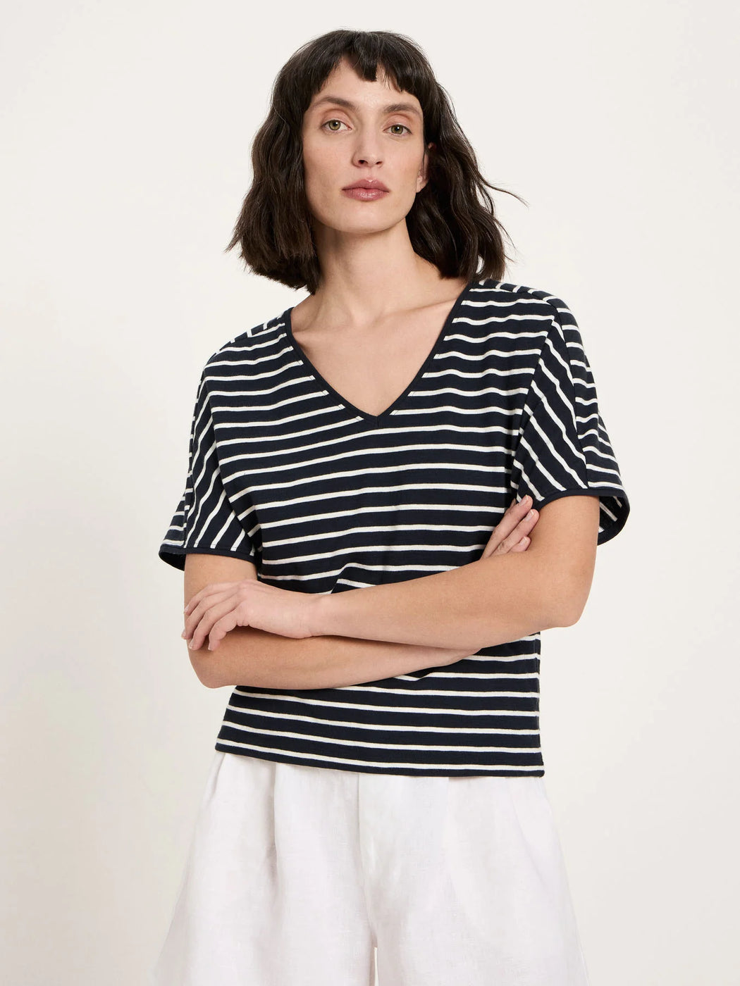 Damen V-Neck Shirt-Lanius-T-Shirts-ROTATION BOUTIQUE BERLIN