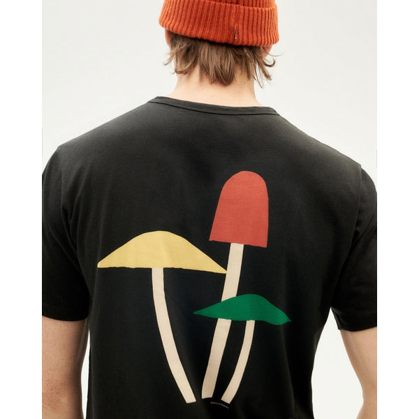Funghi 3 - T-Shirt mit Backprint