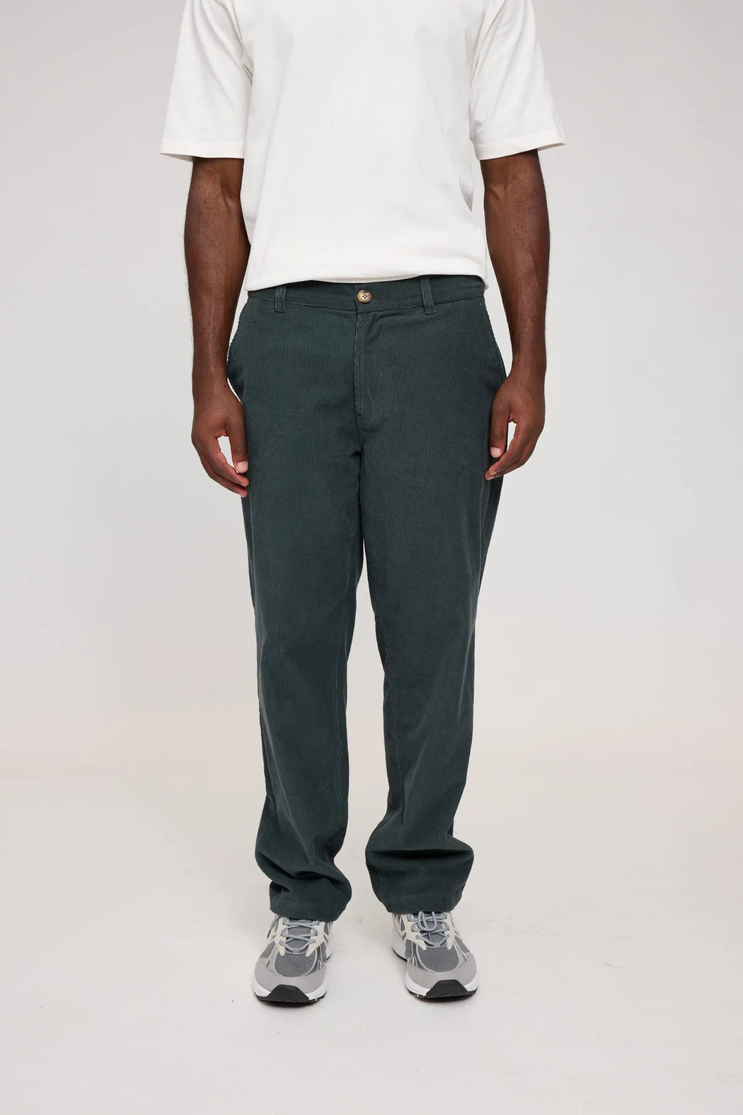Herren Cordhose-Mazine-Hosen-ROTATION BOUTIQUE BERLIN