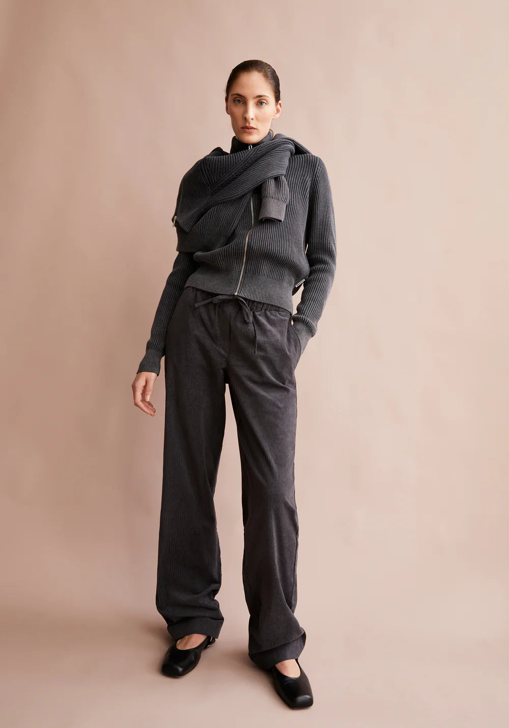 Jaimilaa Corduroy-Armedangels-Hosen-ROTATION BOUTIQUE BERLIN