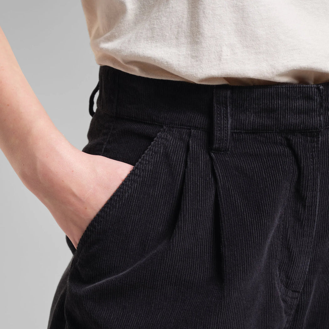 Schwarze Cord Hose Vickleby-Dedicated-Hosen-ROTATION BOUTIQUE BERLIN