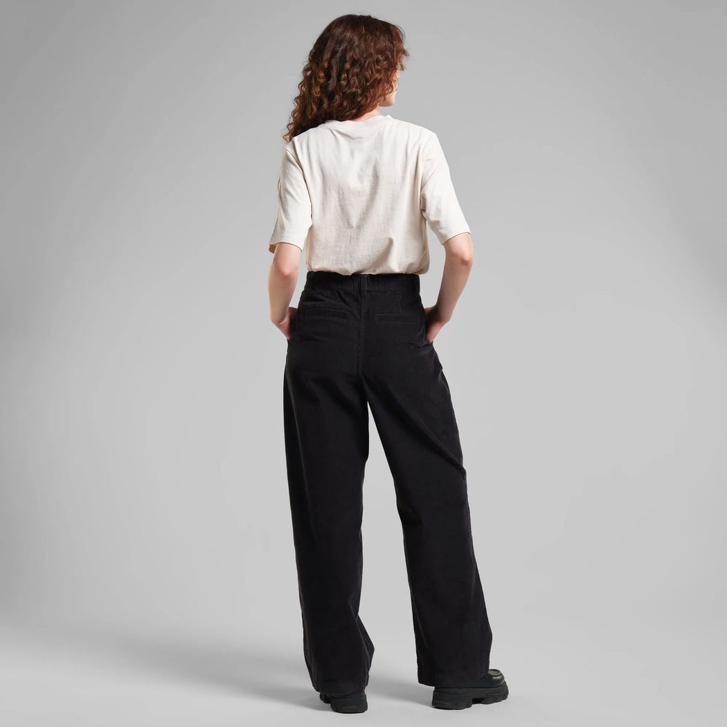 Schwarze Cord Hose Vickleby-Dedicated-Hosen-ROTATION BOUTIQUE BERLIN
