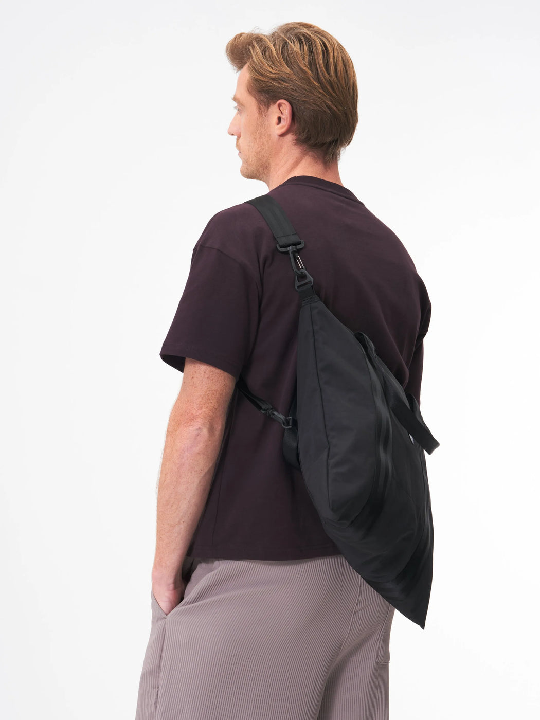 Tote Bag Crinkle Black Umhängetasche-Pinqponq-p_Other Bags-ROTATION BOUTIQUE BERLIN