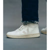 V-15 Leather White - Hi Top Sneaker