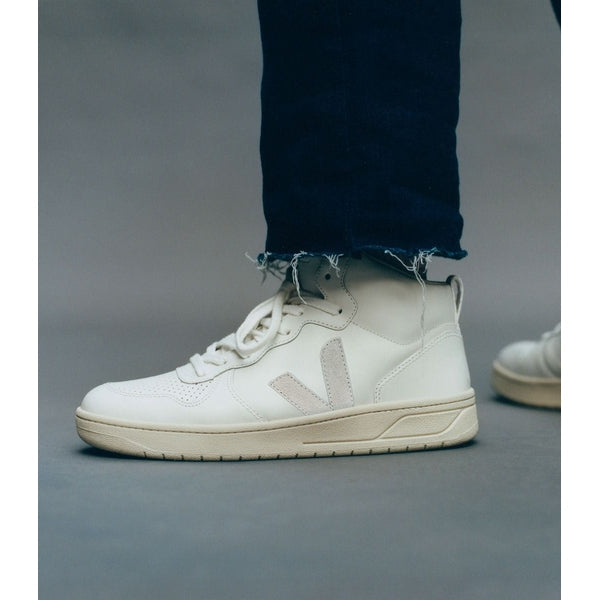V-15 Leather White - Hi Top Sneaker