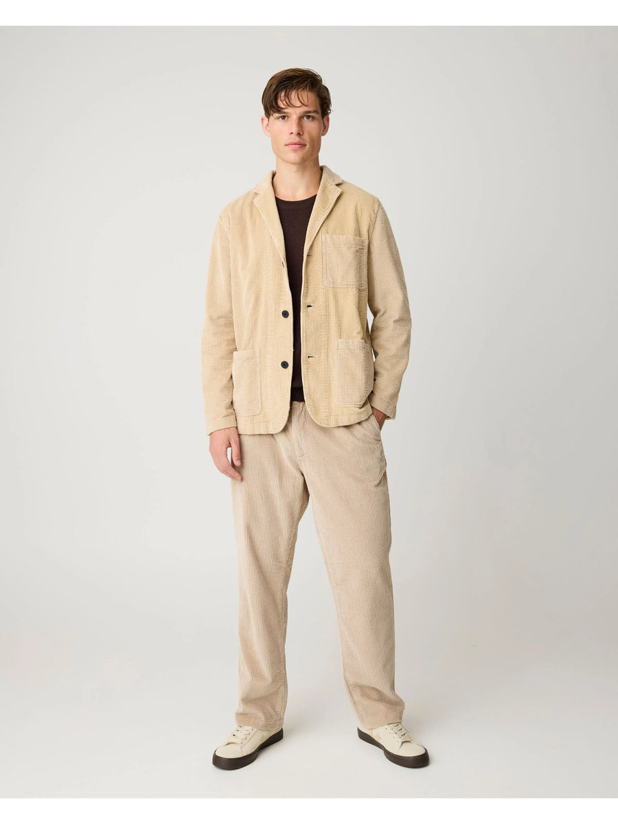 Fig Comfort Corduroy Pants von Knowledge Cotton Apparel – Bild 2