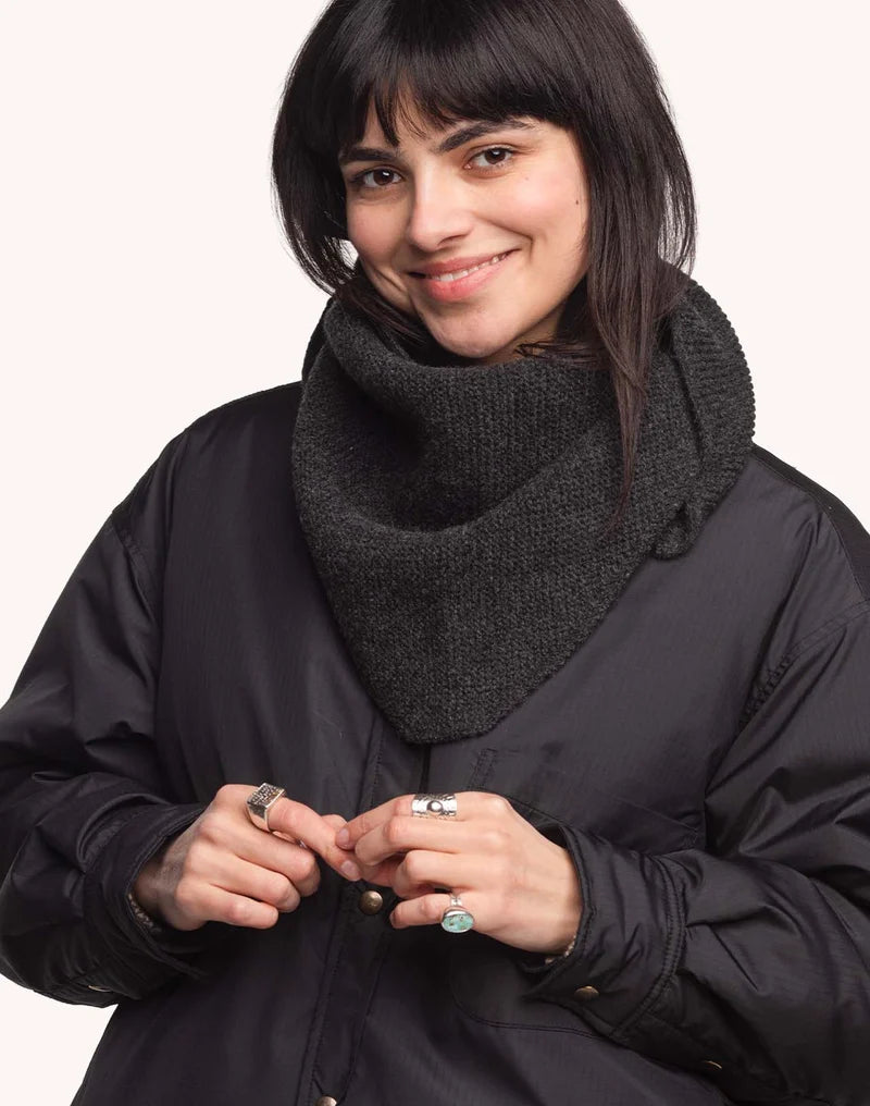 Kolmio Scarf - Dreieck Schal von OLOW – Bild 4