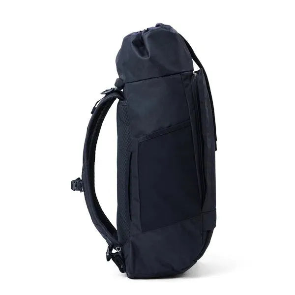 Blok Large Fjord Navy - Rucksack von Pinqponq – Bild 4