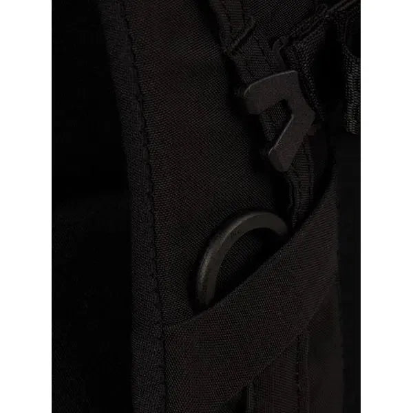 Blok Medium Crinkle Black - Rucksack von Pinqponq – Bild 8