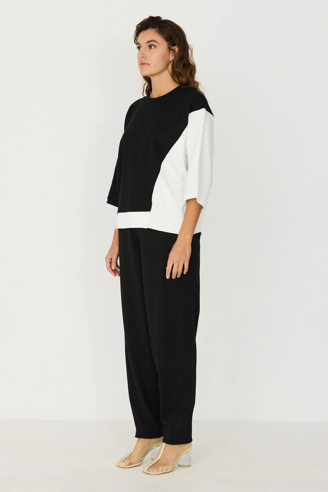 Aloria Halbarm T-Shirt von SKFK – Bild 6
