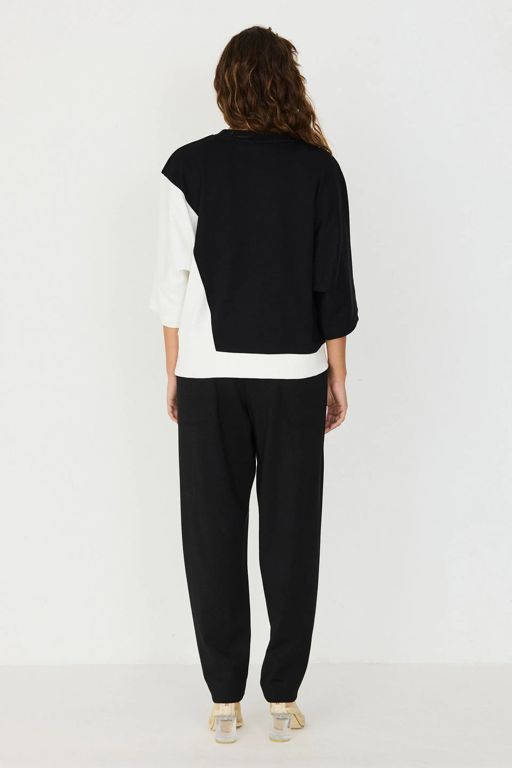 Aloria Halbarm T-Shirt von SKFK – Bild 8